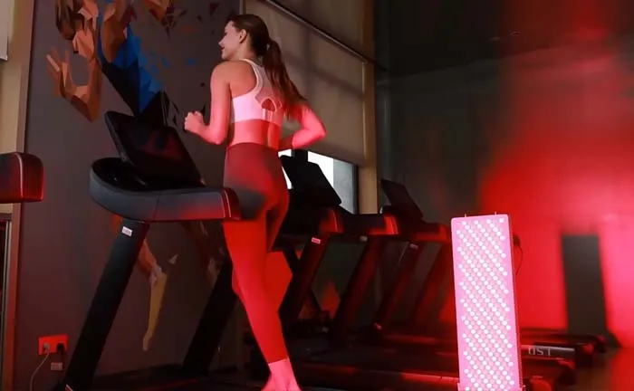 gyms with red light therapy